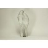 PAIR OF LALIQUE PARAKEETS CUDDLING.h 18,7 cm x l 8,3 cm x w 6,2 cm. *** Please view images carefully