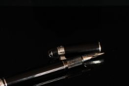 GENTLEMAN'S MONT BLANC FOUNTAIN PEN, 14k white gold nib stamped 585, comes with box and papers dated