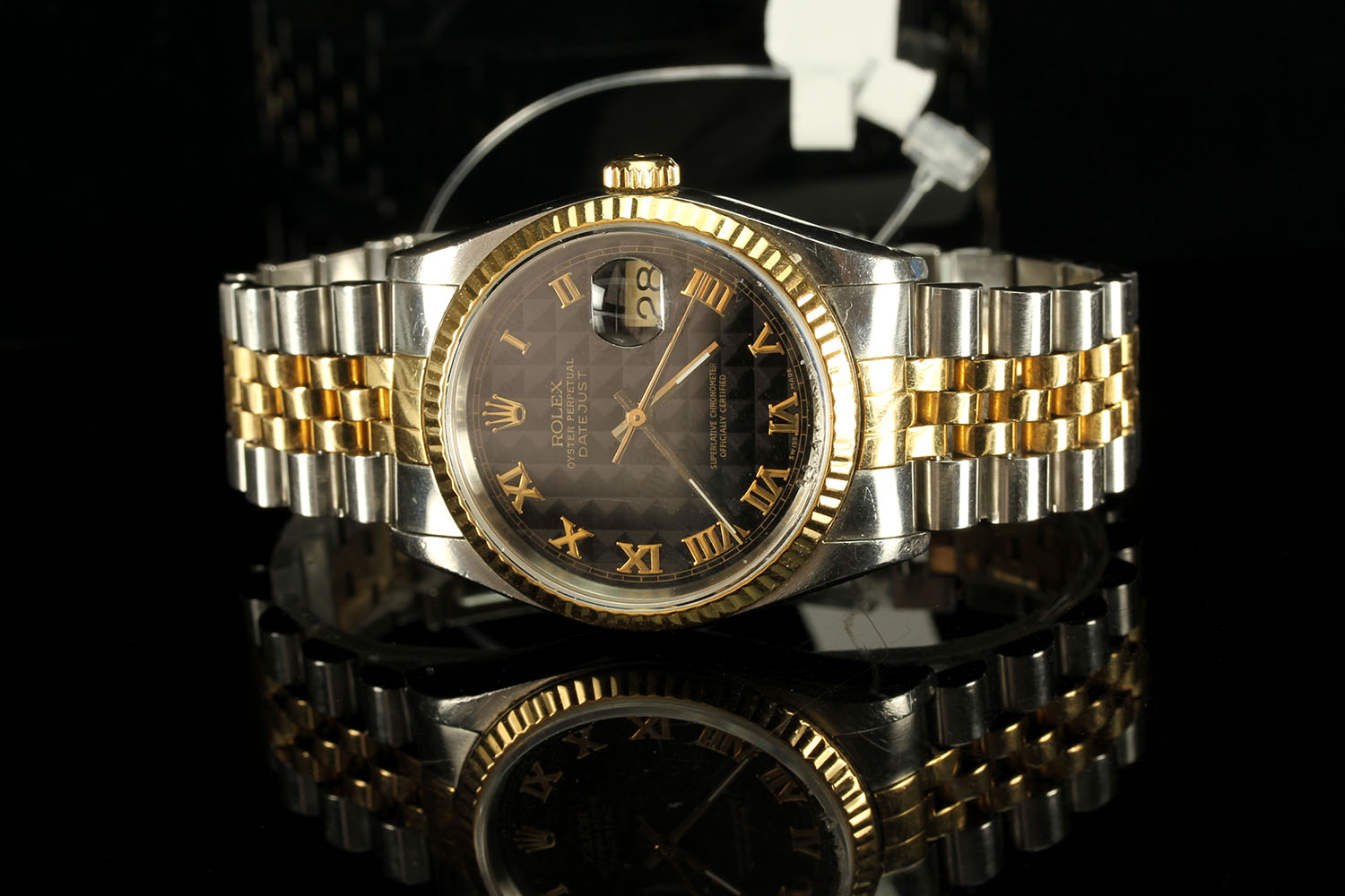 GENTLEMANS ROLEX DATEJUST MODEL 16233, SN X15.... , CIRCA 1991, round, black pyramid dial with - Image 2 of 2