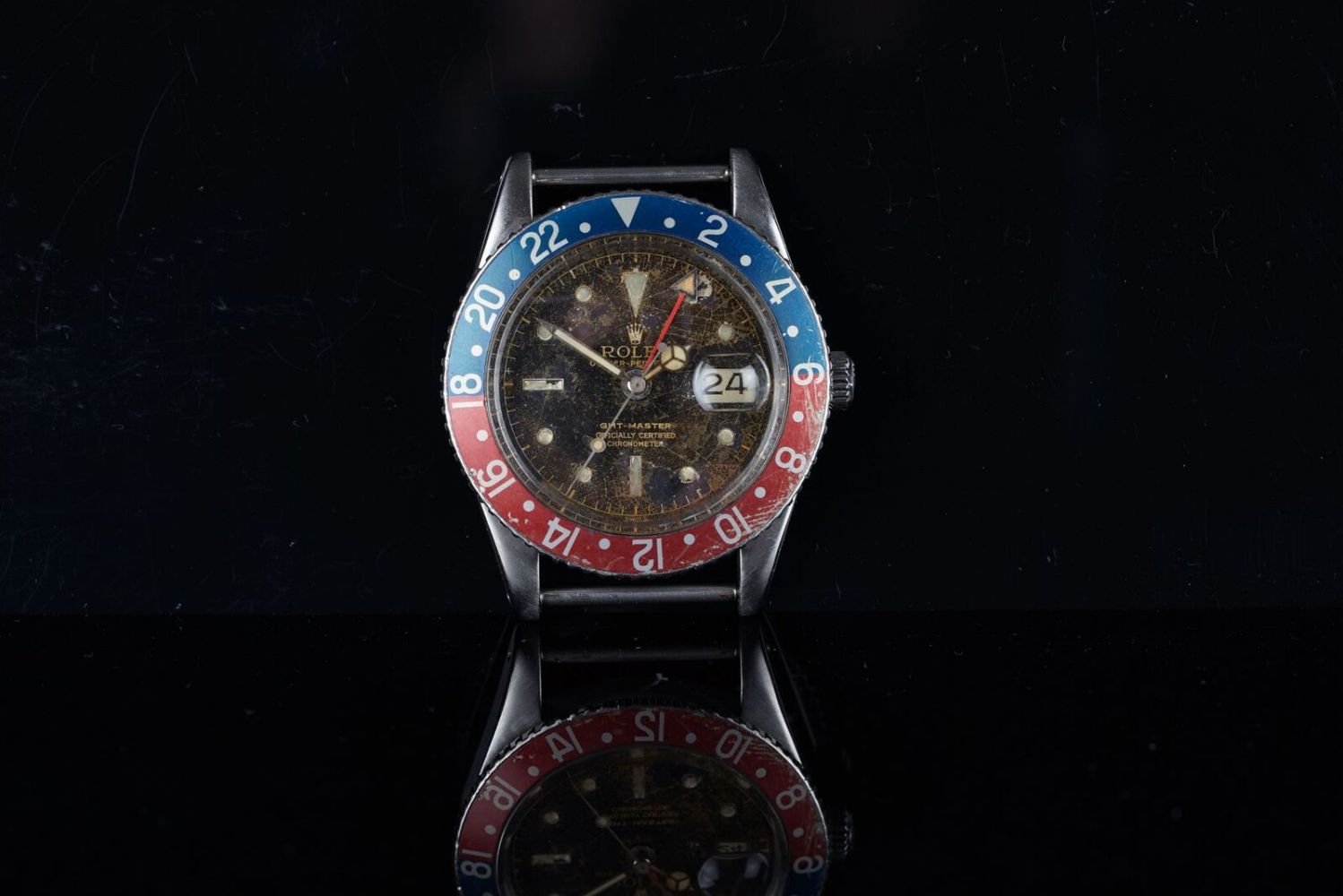 GENTLEMENS ROLEX OYSTER PERPETUAL GMT-MASTER WRISTWATCH REF. 6542, circular heavily patinaed 'OCC'