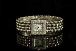 LADIES 18K WHITE GOLD HAPPY SPORT CLASSIC SQUARE DIAMOND BEZEL WATCH,507010,square, white dial