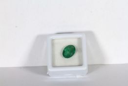 An Oval Cut Loose Emerald, approximately 3.37ct.