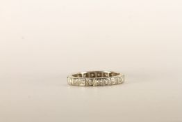 Diamond full eternity ring, estimated 0.22ct, in 18ct white gold