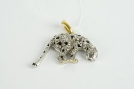 18CT WHITE GOLD SAPPHIRE AND DIAMOND LEOPARD BROOCH, yellow gold clasp, no chain is provided,