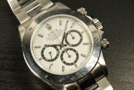 GENTLEMENS ROLEX ZENITH DAYTONA WRISTWATCH MODEL 16520 W/BOX & PAPERWORK, circular white dial with