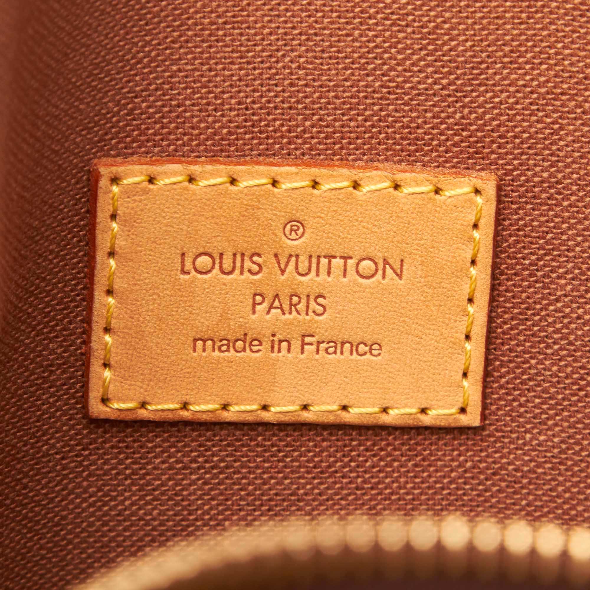 Louis Vuitton Monogram Lockit Vertical Handbag, the Lockit features a monogram canvas body, rolled - Image 6 of 9