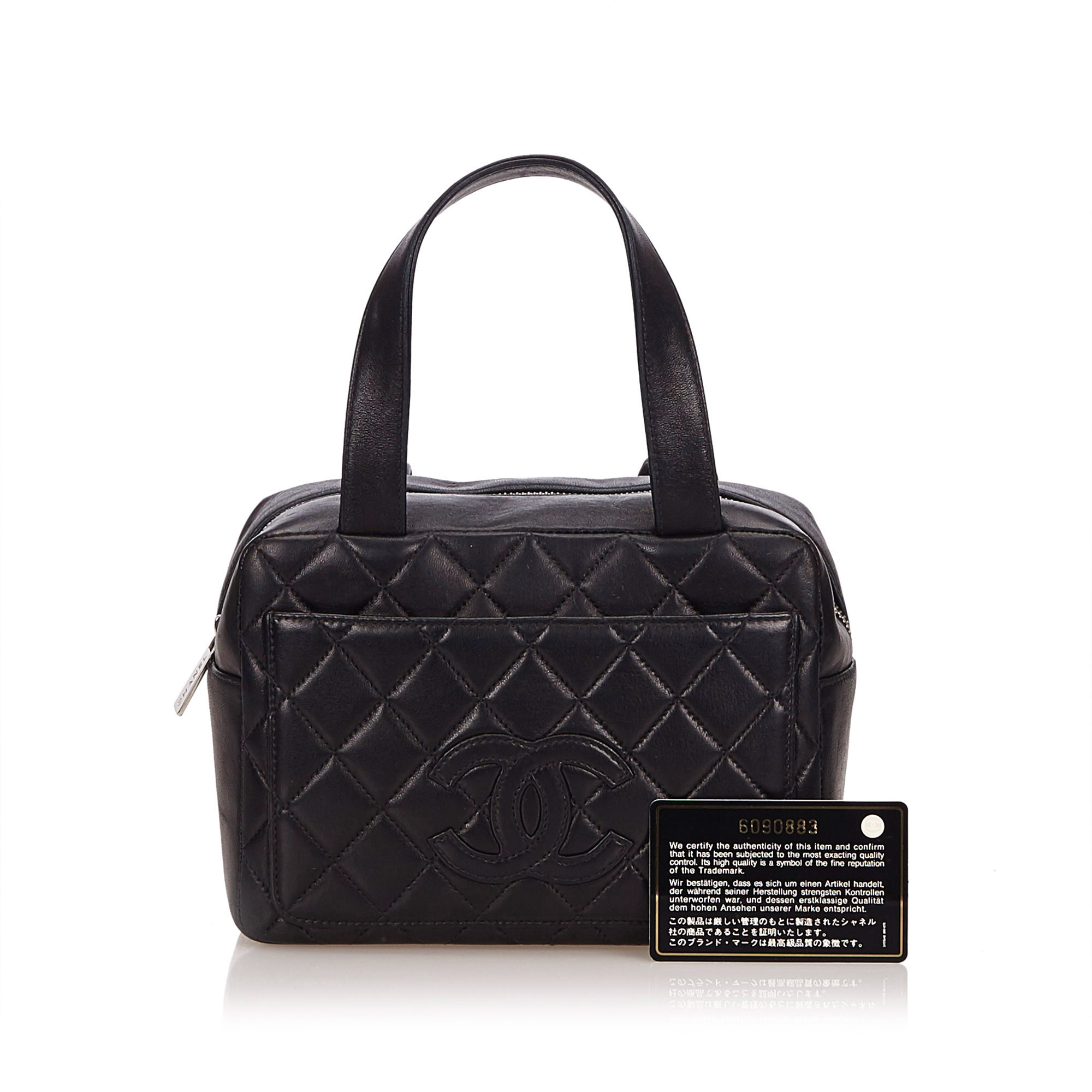 Chanel Matelasse Lambskin Leather Handbag, this handbag features a leather body, exterior front slip - Image 10 of 10