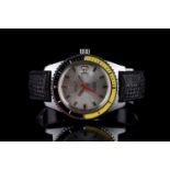 GENTLEMENS CORVETTE AUTOMATIC DATE DIVERS WRISTWATCH, circular silver dial with block hour markers