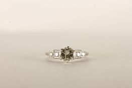 Diamond Ring, centre set with 1 round brilliant cut diamond, 6 claw set, diamond set shoulders,