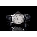 GENTLEMENS RAYMOND WEIL AUTOMATIC DATE WRISTWATCH, circular off white dial with black roman numerals