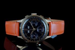 RARE GENTLEMENS RICHARD TRI CALENDAR CHRONOGRAPH 18CT ROSE GOLD WRISTWATCH, circular triple register