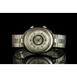 GENTLEMENS JAEGER LE COULTRE MEMOVOX, circular silver dial