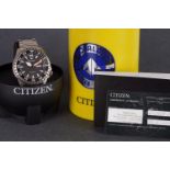 GENTLEMENS CITIZEN AUTOMATIC DAY DATE WRISTWATCH W/ BOX, circular black dial with lume hour