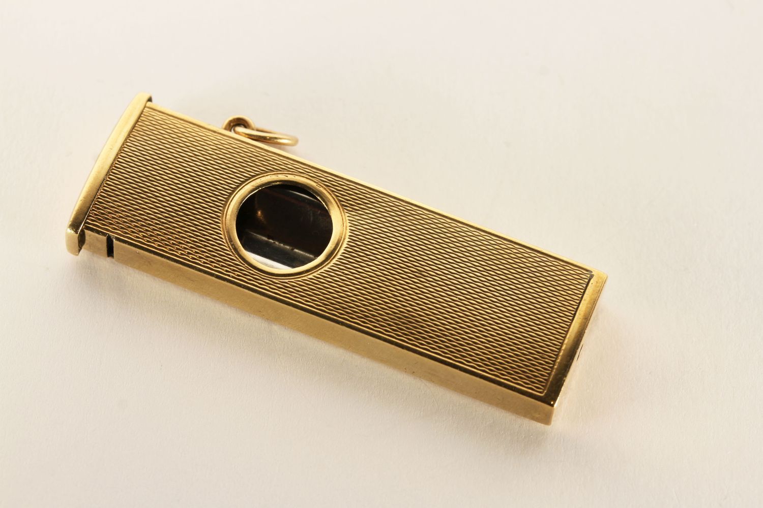 Rostfrel Cigar Cutter, stamped 9ct yellow gold, approximate length when closed 5cm. - Image 2 of 4