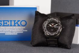 SEIKO WORLD TIMER AUTOMATIC SPORTS, 4R36 - 00G0 WITH BOX AND PAPERS, black dial with day / date