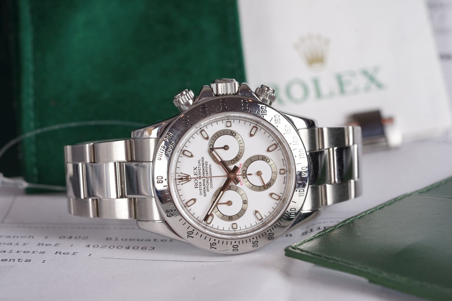 GENTLEMENS ROLEX OYSTER PERPETUAL SUPERLATIVE COSMOGRAPH DAYTONA CHRONOGRAPH WRISTWATCH W/ PUNCHED - Image 2 of 5