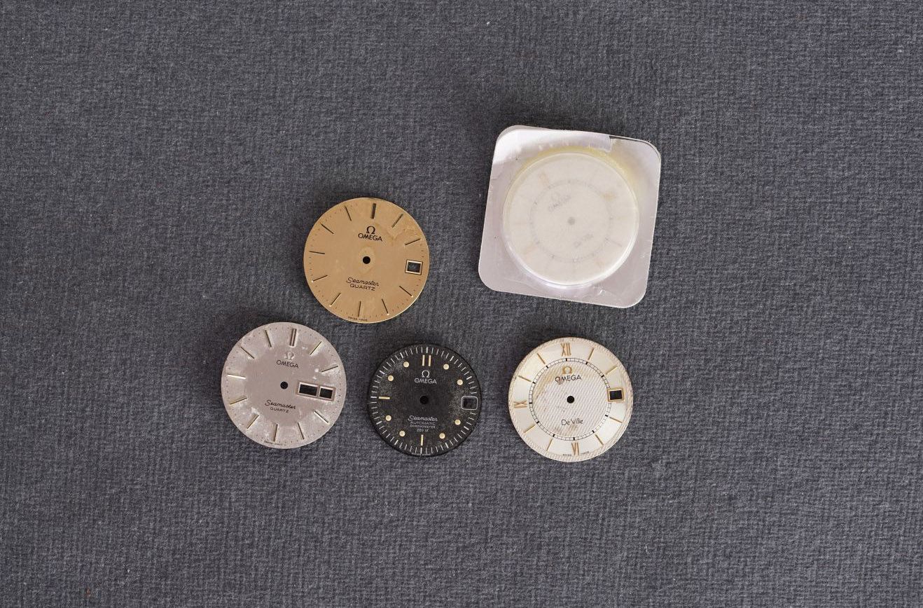 GROUP OF OMEGA DIALS INCL SEMASTER & DEVILLE, 3 seamaster dials, 2 omega de ville dial.*** Please