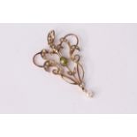 Peridot and Pearl Art Nouveau pendant, stamped and tested as 9ct, 1.9g