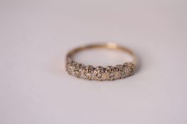 9ct 7 stone diamond ring, 1.2g