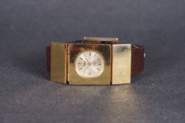 UNUSUAL LADIES PARKER OVERSIZE WRISTWATCH, circular silver dial with gold hour markers and hands,