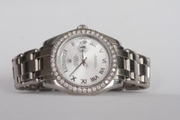GENTLEMEN'S PLATINUM ROLEX OYSTER PERPETUAL DAY-DATE MASTERPIECE REFERENCE 18946, Glacier Roman