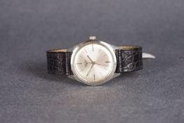 GENTLEMENS LONGINES WRISTWATCH REF. 7624, circular silver sunburst dial with etched hour markers and