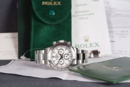 GENTLEMENS ROLEX OYSTER PERPETUAL SUPERLATIVE COSMOGRAPH DAYTONA CHRONOGRAPH WRISTWATCH W/ PUNCHED