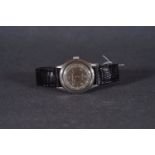 MID SIZE GIRARD PERREGAUX SEA HAWK WRISTWATCH, circular patina dial with arabic numeral hour markers