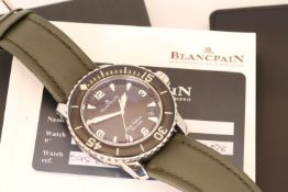 BLANCPAIN FIFTY FATHOMS REFERENCE 5015.1130-52, circular black dial, Luminous dagger hour markers