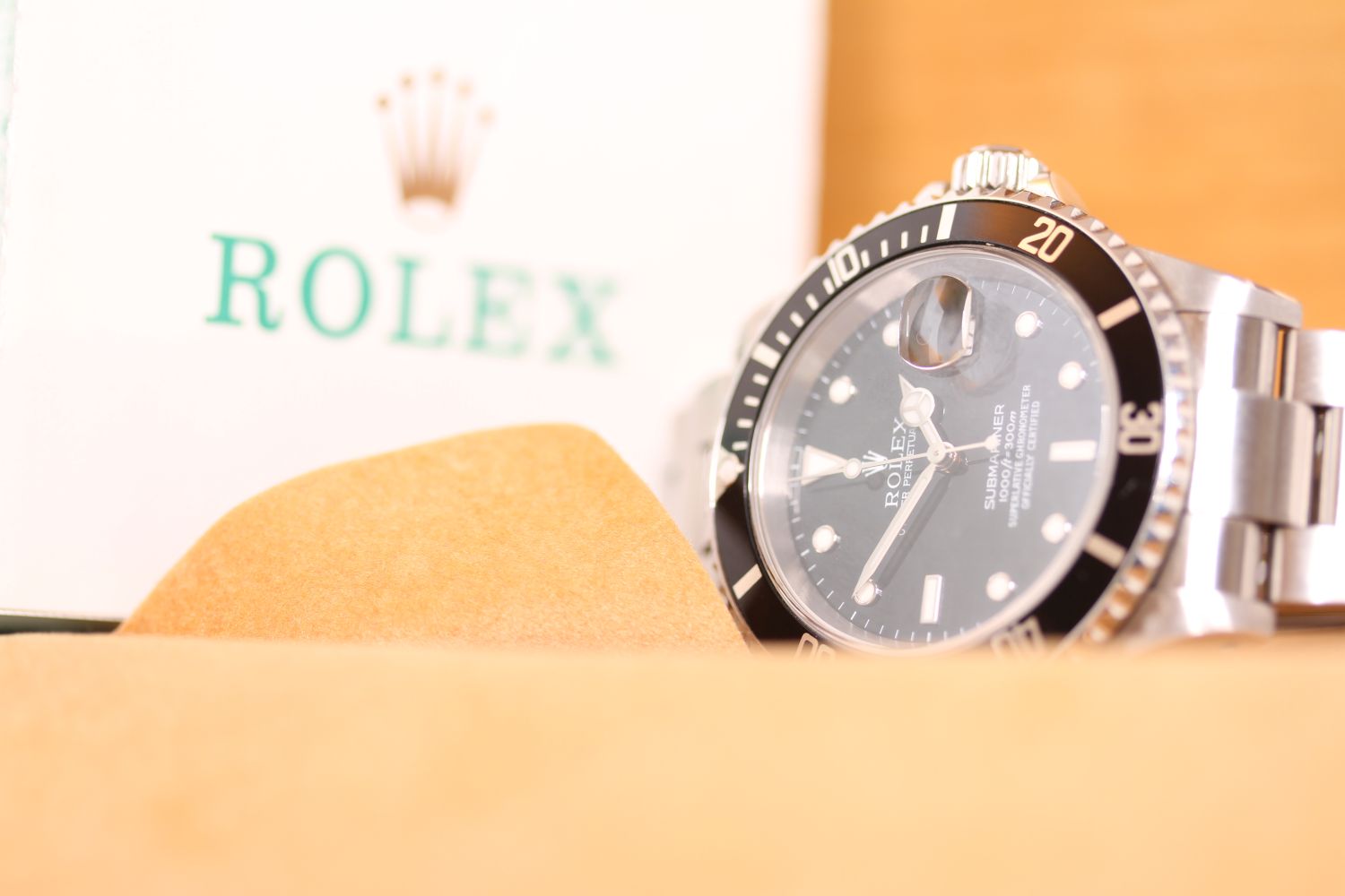 GENTLEMEN'S ROLEX OYSTER PERPETUAL SUBMARINER REFERENCE 16610 WITH BOX AND PAPERS CIRCA 2002, - Image 2 of 3