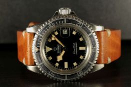 GENTLEMENS RARE TUDOR SUBMARINER 'SNOWFLAKE' WRISTWATCH REF. 9411, circular black meters first dial,