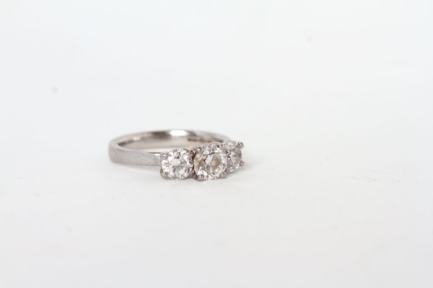 1.37ct Three Stone Diamond Ring, three brilliant cut diamonds estimated .37 / .62 / .38 cts, - Image 3 of 4