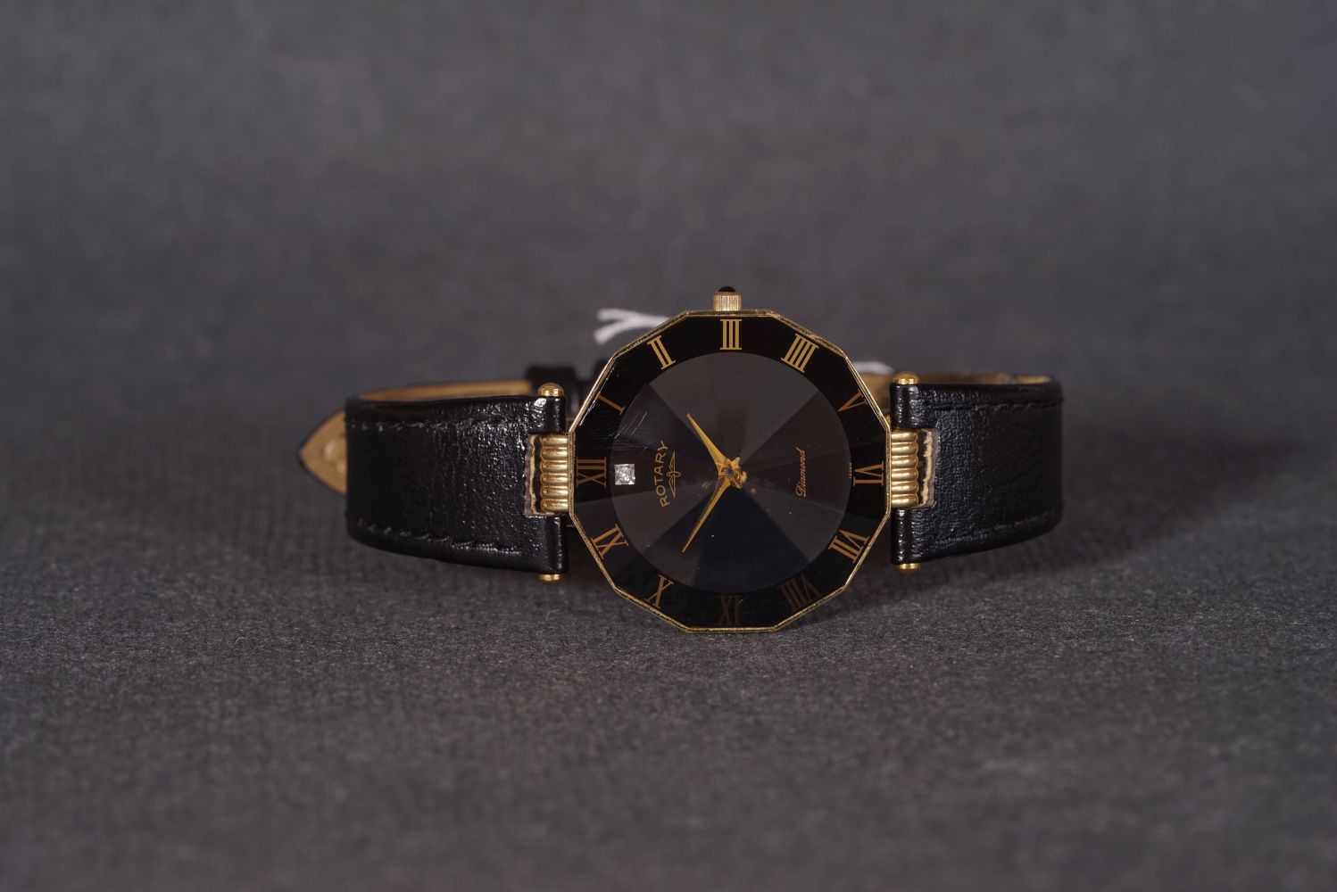 ***TO BE SOLD WITHOUT RESERVE*** GENTLEMENS ROTARY DIAMOND WRISTWATCH, circular black dial with