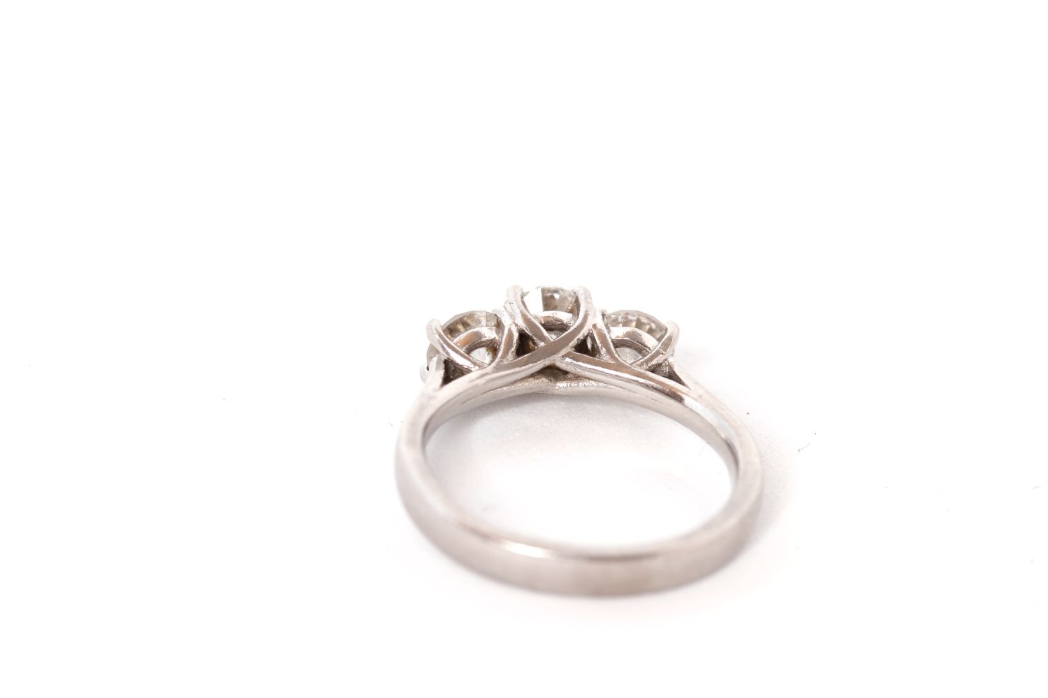 1.37ct Three Stone Diamond Ring, three brilliant cut diamonds estimated .37 / .62 / .38 cts, - Image 4 of 4