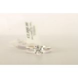 14K BRILLIANT CUT SOLITAIRE DIAMOND RING,estimated as 0.68ct,colour J, clarity SI1-I1 total weight