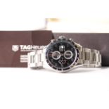 GENTLEMENS TAG HEUER CARRERA WRISTWATCH REF CAR2A10 W/BOX, PAPERS & SPARE LINK, circular black