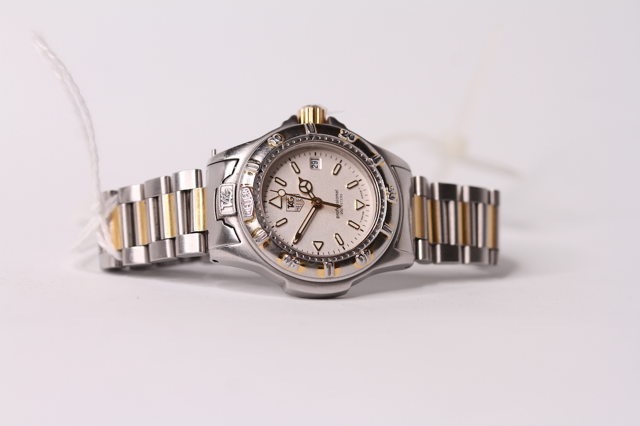 *TO BE SOLD WITHOUT RESERVE* LADIES TAG HEUER PROFESSIONAL 200M REFERENCE WF1420-0, cream dial,