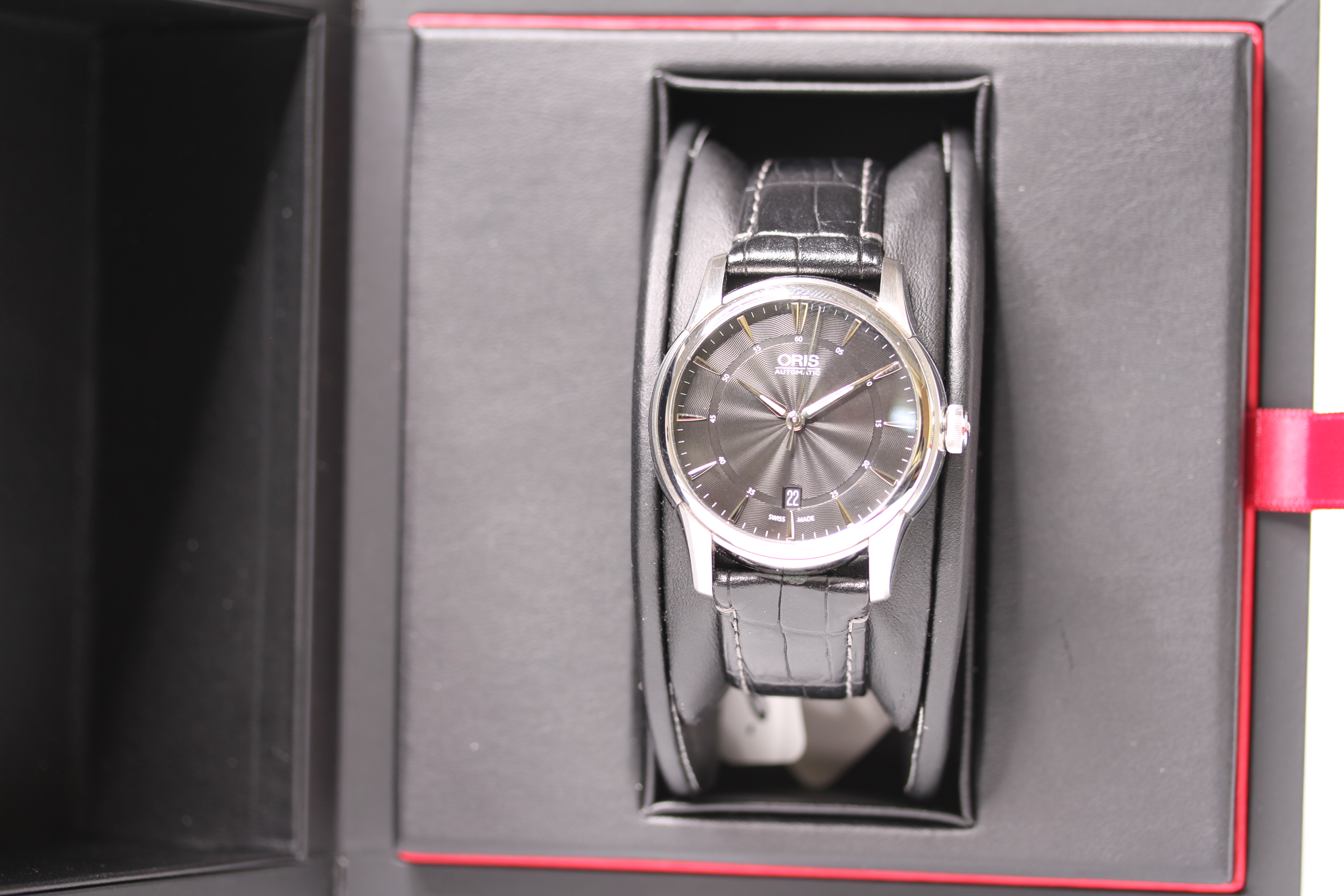 GENTLEMENS ORIS ARTELIER WRISTWATCH REF 0173376704054 W/BOX & PAPERS, circular black dial with - Image 3 of 3