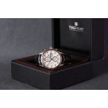 GENTLEMENS TAG HEUER CARRERA CILBRE 16 CHRONOGRAPH WRISTWATCH W/ BOX REF. CV2A11, circular silver