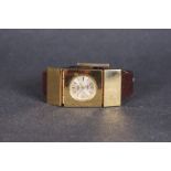 UNUSUAL LADIES PARKER OVERSIZE WRISTWATCH, circular silver dial with gold hour markers and hands,