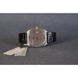 GENTLEMENS IWC SCHAFFHAUSEN QUARTZ DATE WRISTWATCH W/ BOX & SWING TAGS REF. 3302, circular silver