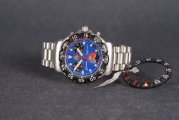 GENTLEMENS TAG HEUER PROFESSIONAL CHRONOGRAPH WRISTWATCH W/ SPARE BEZEL, circular blue triple