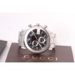 GENTLEMEN'S GUCCI CHRONOSCOPE REFERENCE 10713589, black radial dial, two subsidiary dials, stainless