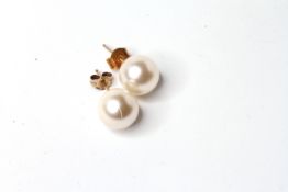 8mm Fresh Water Pearl 9ct Stud earrings, butterfly backs, 2g