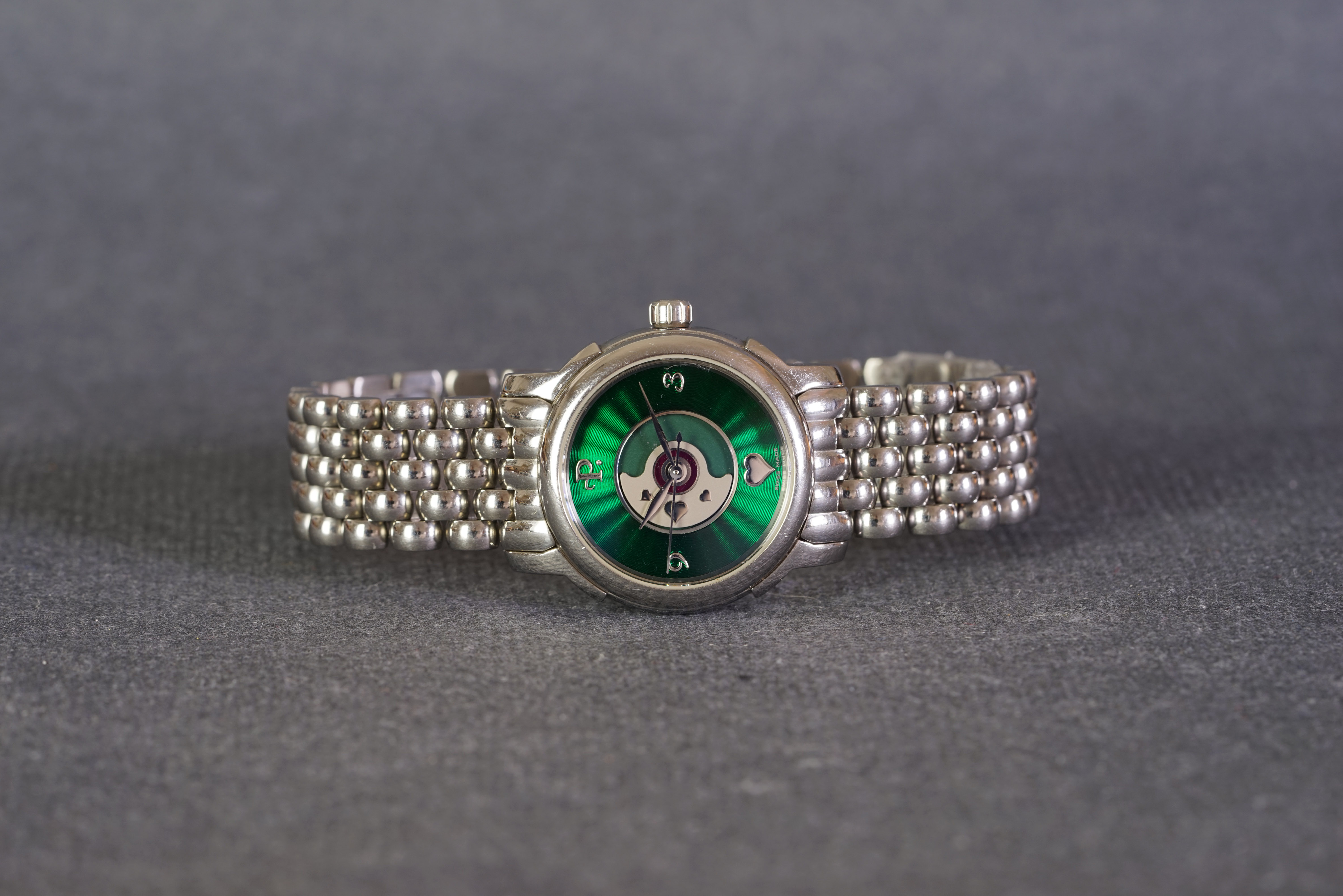 LADIES PERRELET AUTOMATIC WRISTWATCH, circular green guilloche dial with arabic numeral and heart