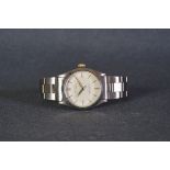 GENTLEMENS ROLEX OYSTER PERPETUAL WRISTWATCH REF. 5500, circular cream 't swiss t' signed dial