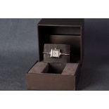 LADIES GUCCI WRISTWATCH W/ BOX & WARRANTY CARD, square silver dial with silver leaf hands, 19mm