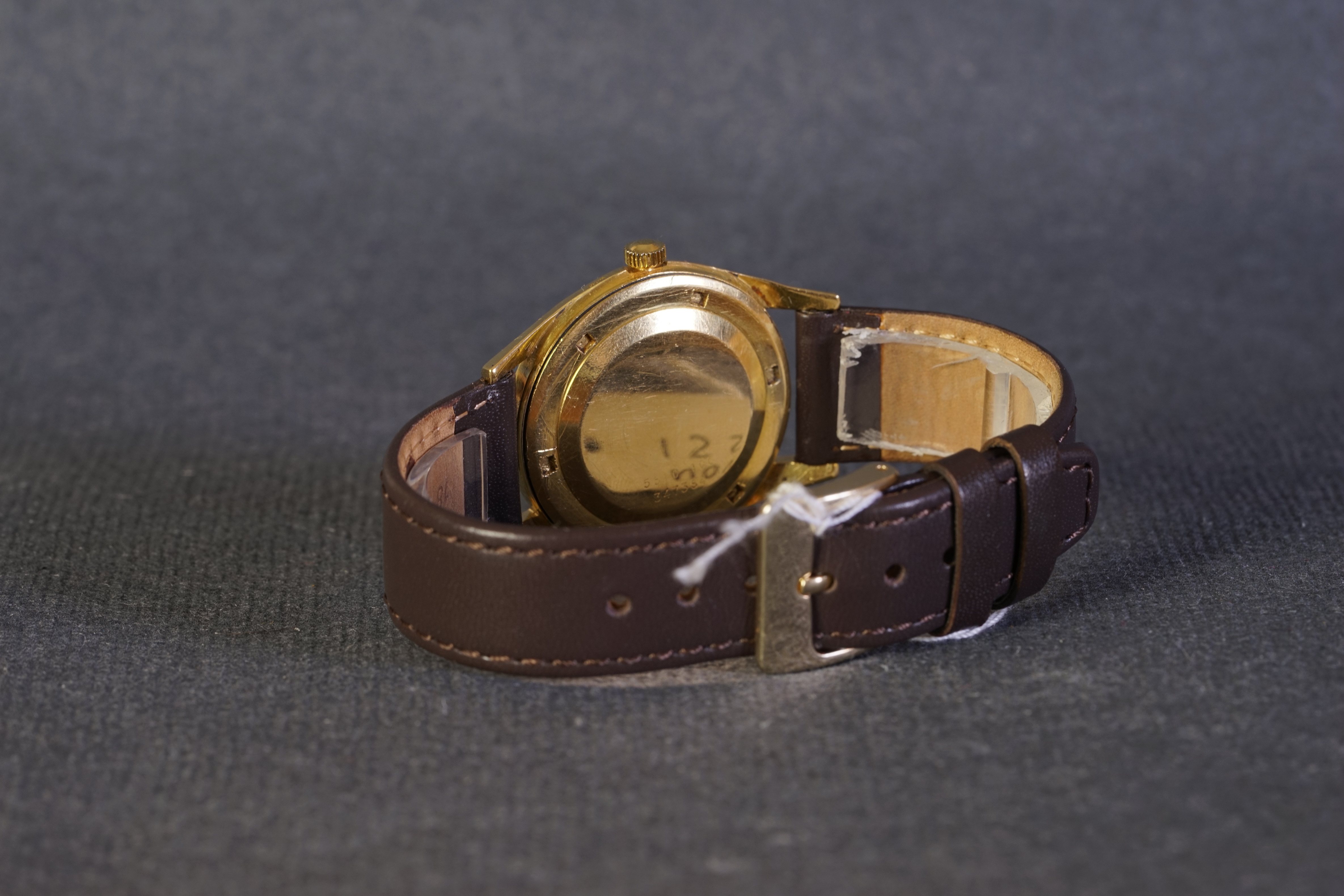 GENTLEMENS CERTINA AUTOMATIC BLUE RIBBON 18CT GOLD WRISTWATCH, circular patina dial with gold - Image 2 of 3