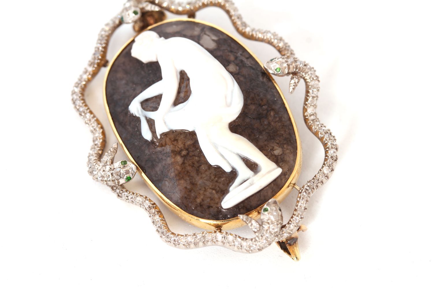 Fine Victorian Cameo and Snake Brooch, carved Hardstone cameo depicting a female, set within a - Image 2 of 4