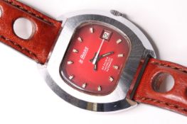 LE PHARE AUTOMATIC WRISTWATCH CIRCA 1970S, red dial, automatic 25 jewels lever movement, chrome